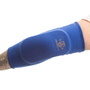 IMPACTO® Medium 11" X 12" Blue 4-Way Stretch Polycotton/Lycra Elbow Protector With Memory Foam Padding