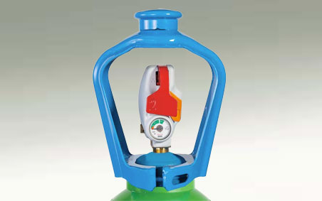 An Airgas SMARTOP cylinder top on a gradiated gray background