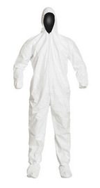 DuPont™ X-Large White IsoClean® Tyvek® Disposable Coveralls