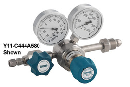 Airgas® Model C444D Stainless Steel High Purity Single Stage Pressure Regulator With 1/4" FNPT Connection And Threadless Seat